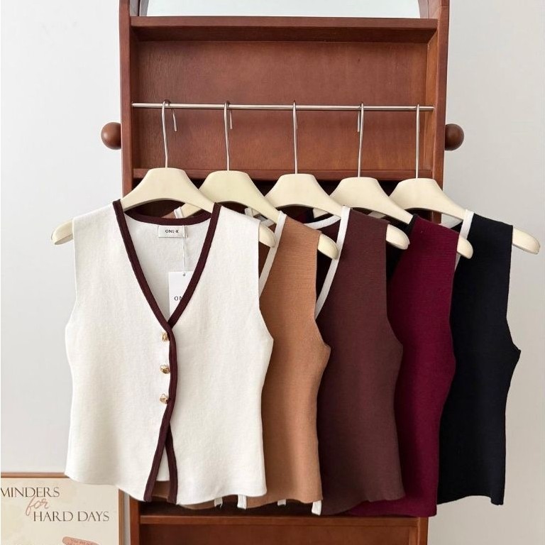 [LC] ONE-K 330160 ปุ่มพรีเมี่ยม KNIT VEST