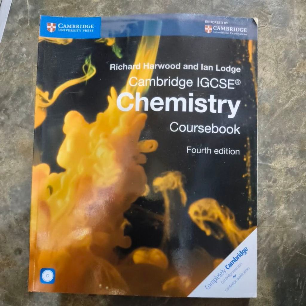หนังสือหลักสูตรเคมี Cambridge IGCSE ฉบับสี่หนังสือต้นฉบับ