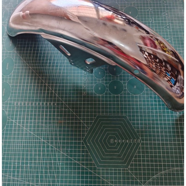 RX KING FRONT MUDGER MADE IN 79 สไตล์ MATERIAL