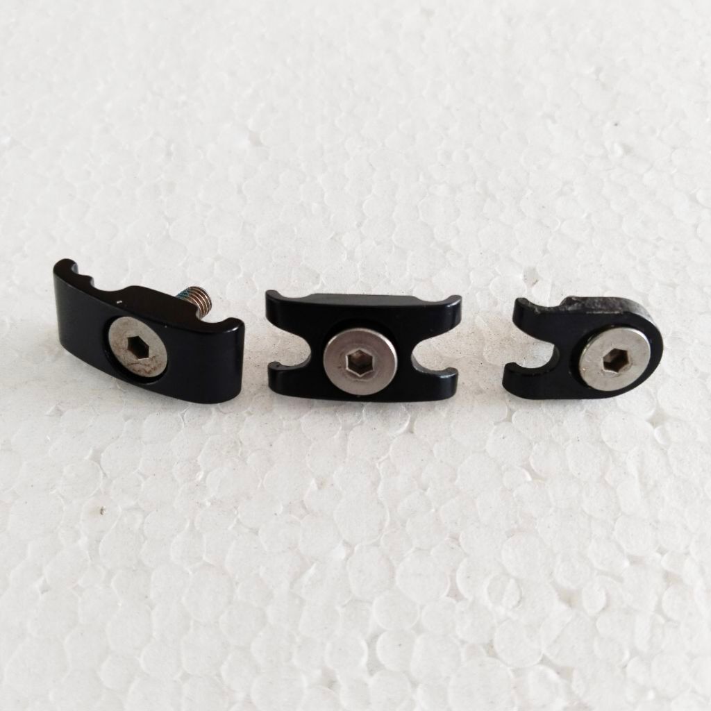 2-Way CLAMP HOLDER สําหรับสายเบรคและโล่บนเฟรมจักรยาน