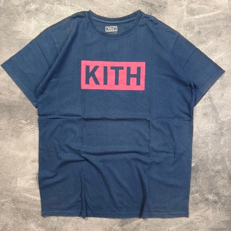 เสื้อยืดกล่องโลโก้ Kith
