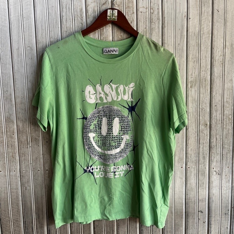 เสื้อยืด Ganni Cwe**
