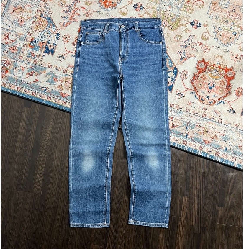 GU BY UNIQLO STRETCH JEANS