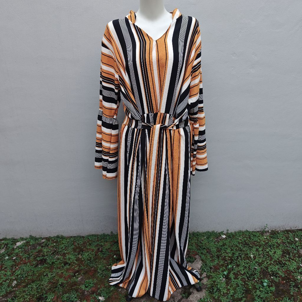 LD 130 เดรสยาว gamis jumbo liris