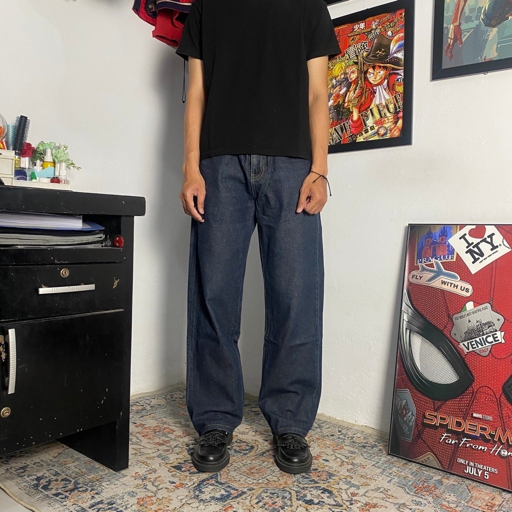 8SECOND LOOSE FIT INDIGO BLUEJEANS