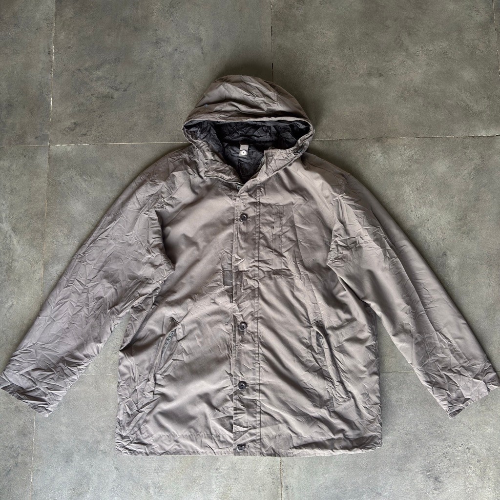 Uniqlo Light Long Jacket Man