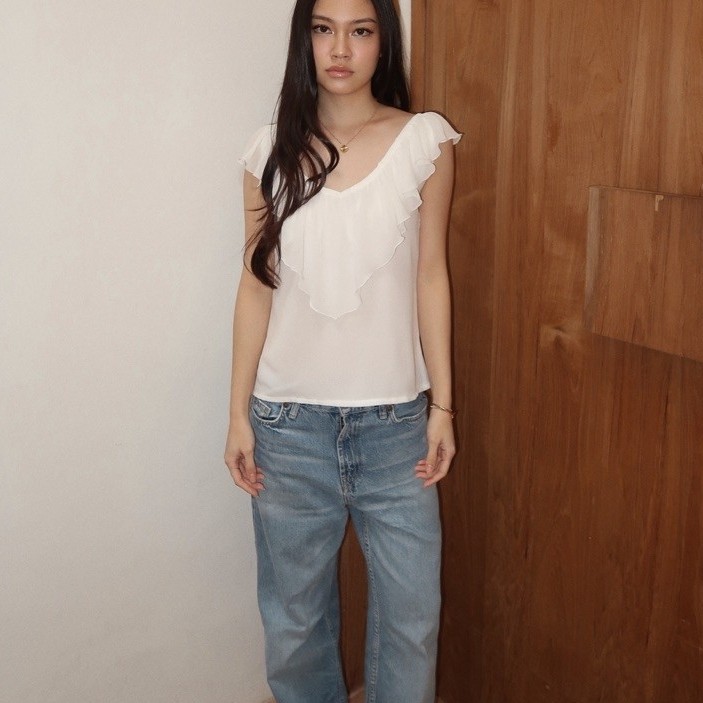 FRILL TOP // RUE Top Frill Chiffon Babydoll เสื้อลําลองนัวเนียอย่างเป็นทางการ