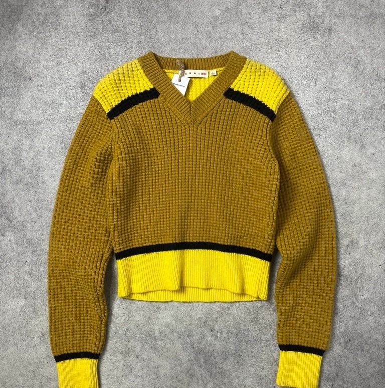 เสื้อถัก MARNI******