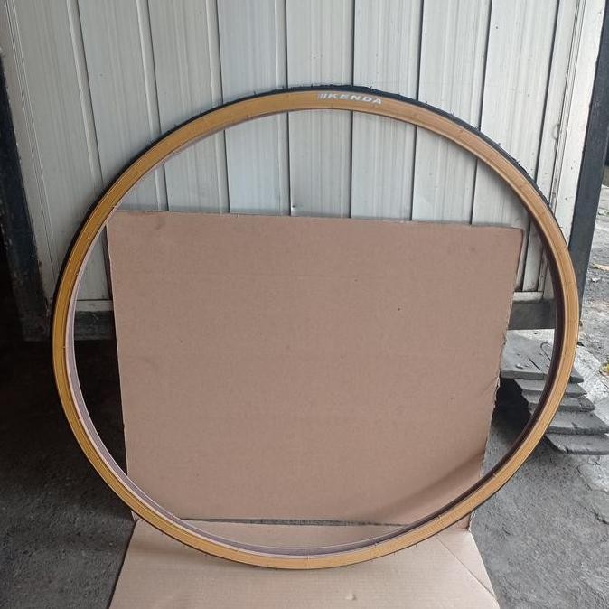 ยางนอกจักรยาน 700c 700 x 25 25c 700x25 700x25c kenda หมากฝรั่งแทนผนัง