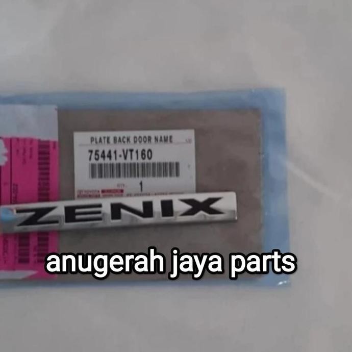 สัญลักษณ์โลโก้ Innova Zenix ดั้งเดิม Zenix