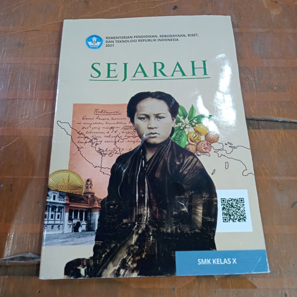 VOCATIONAL SCHOOL HISTORY BOOK GRADE 10