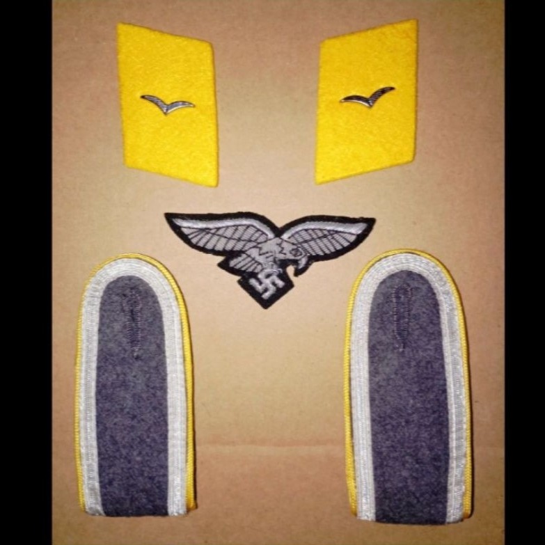 ชุดวิ่งไหล่, CHEST ADLER และ COLLAR EMBLEM LUFTWAFFE GERMANY WW2 UNIFORM - UNTEROFFIEGER (CONNEUR)