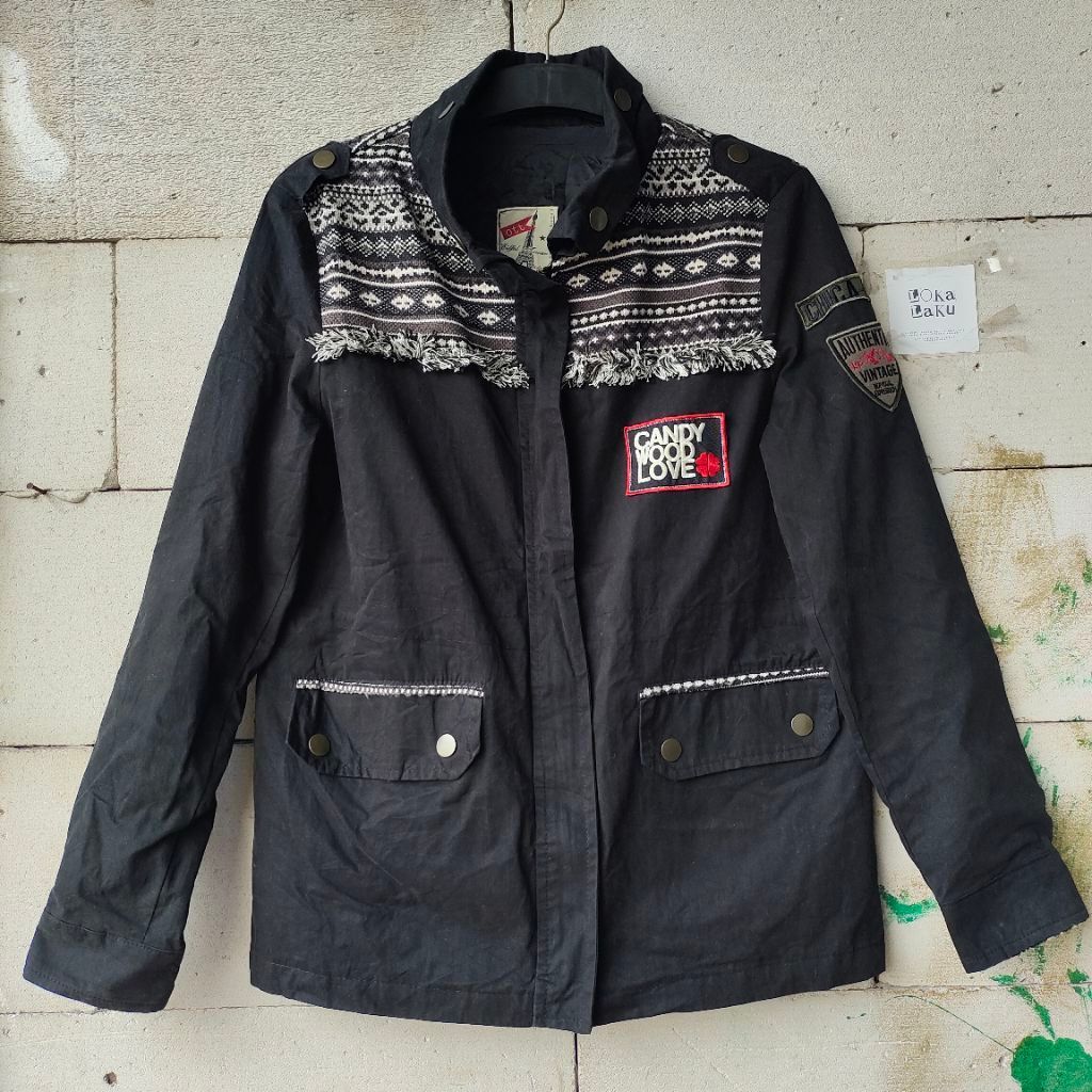 Ott Eiffel Tower Military Jacket ลาย Navajo Unisex