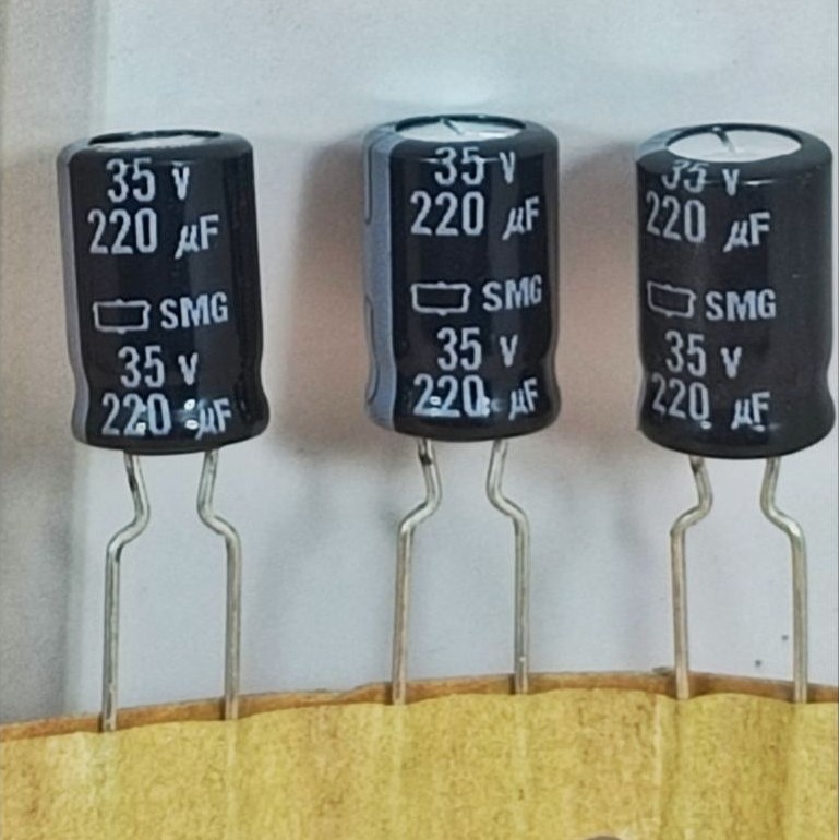 กวางเอลโก้ 220uf 35v