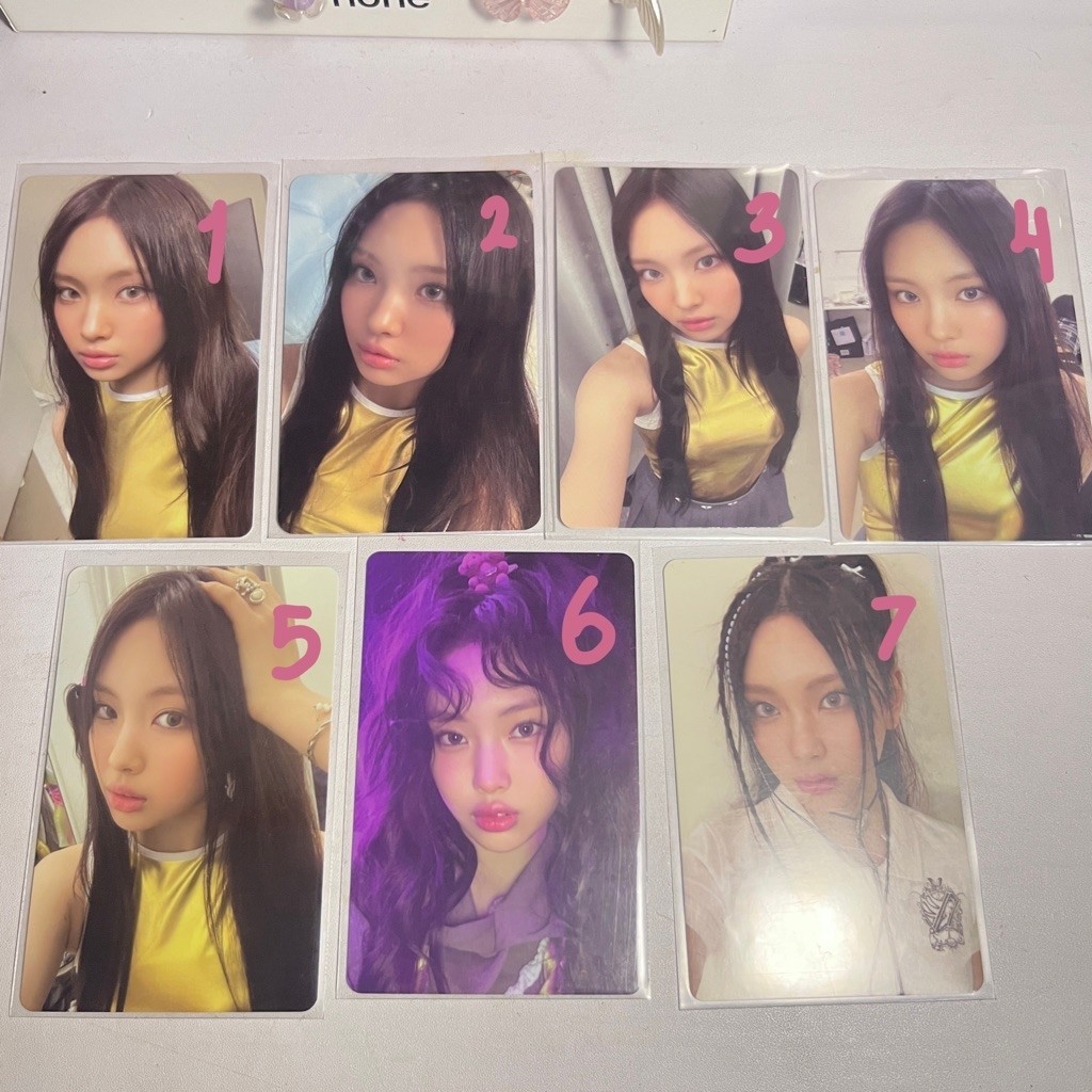Photocard newjeans hyein get up