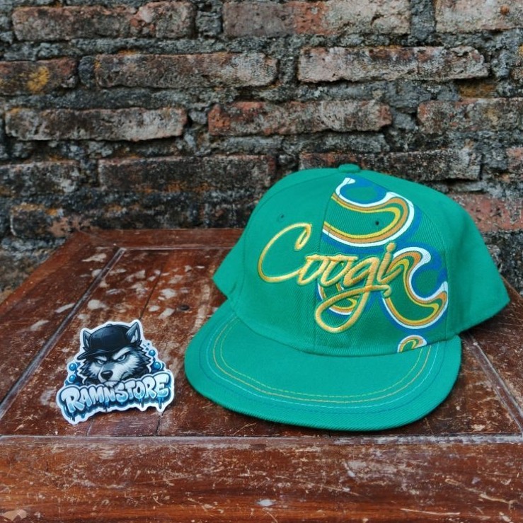 หมวกทรงพอดีตัว Coogi
