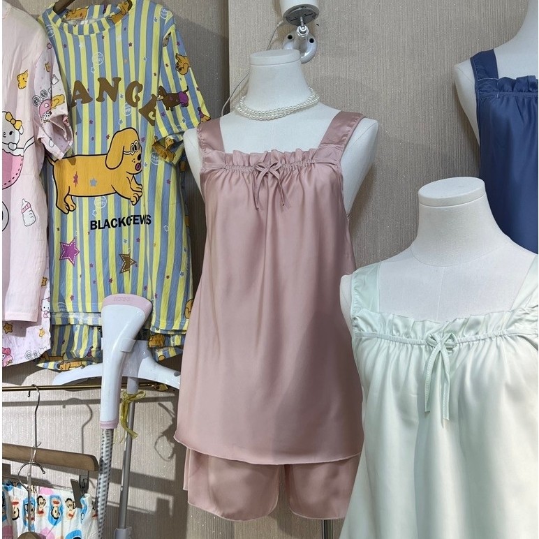 ชุด DECEMBER SILK SATIN PAJAMA -