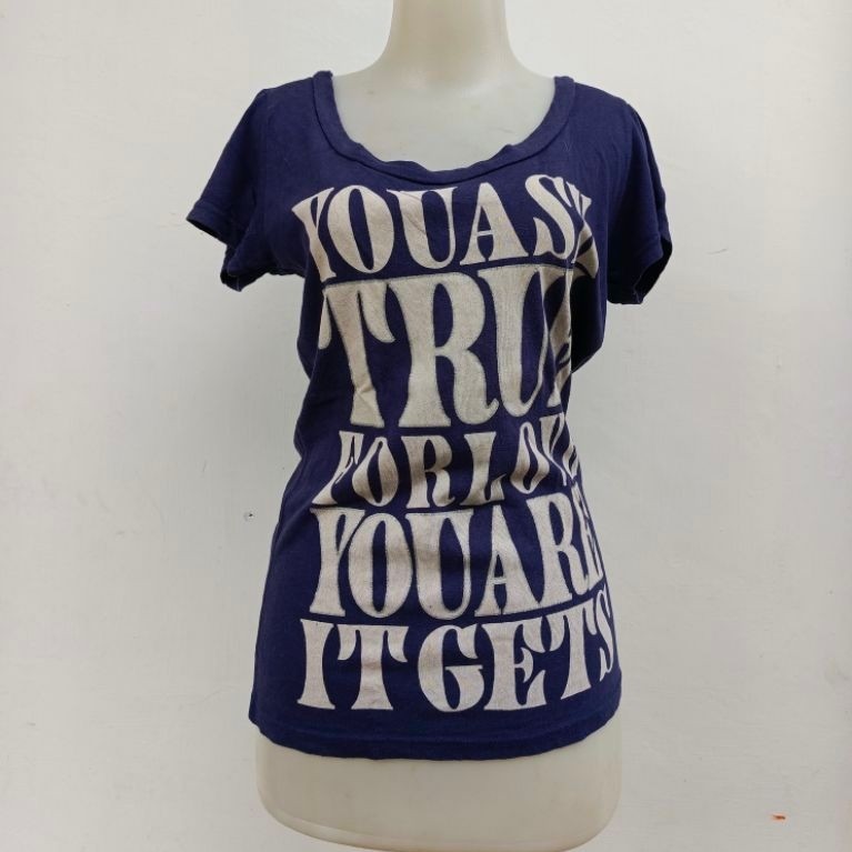 เสื้อยืด Witty&pitty