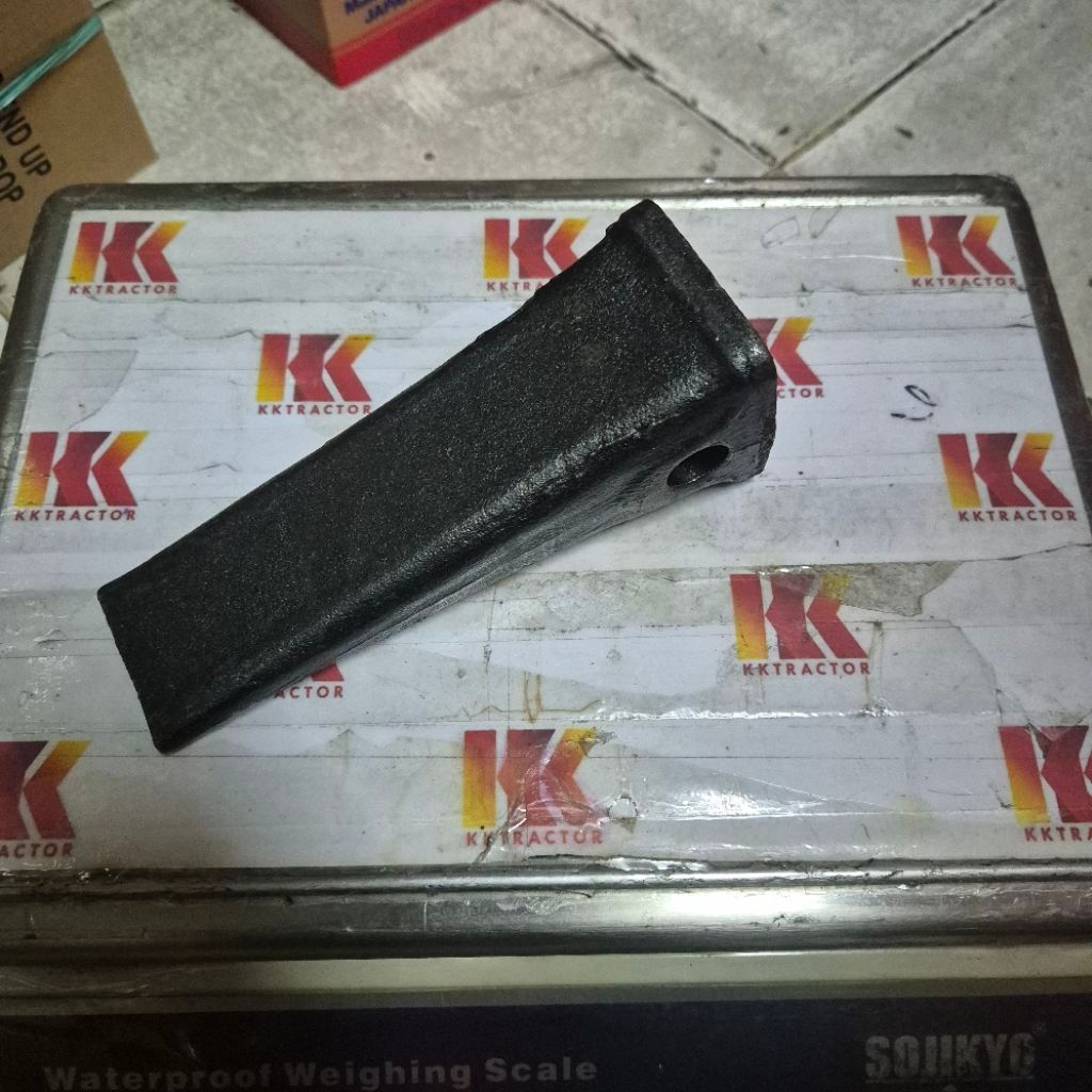 ถังฟัน - 1U3202 - XCMG 60 / CAT 304 - ถังเล็บประเภทฟันสกปรก J200 Series