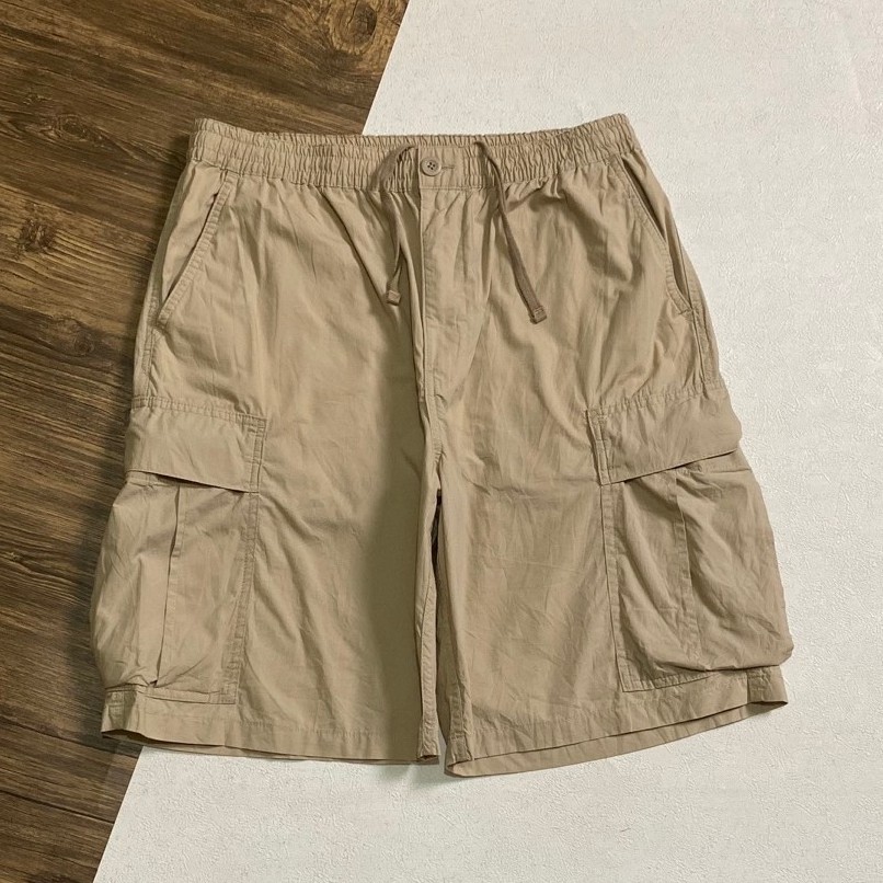 กางเกงขาสั้น GU SUPER WIDE CARGO