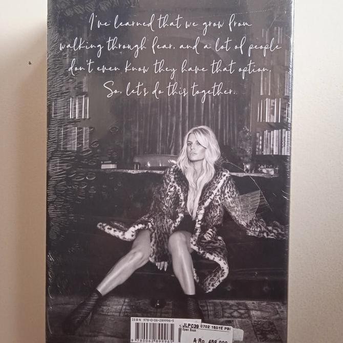 ใหม่นําเข้า NOVEL - JESSICA SIMPSON - เปิดหนังสือ