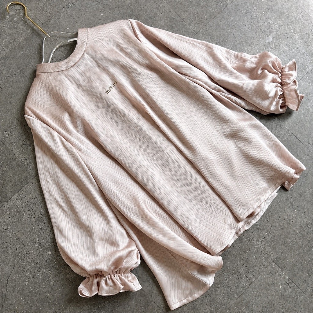 LILLY BLOUSE********