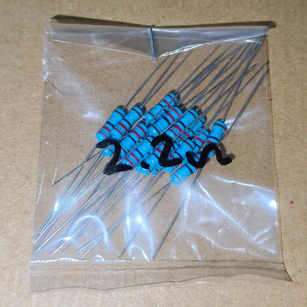 R 2.2 Ohm 0.5W 1 ตัวต้านทานฟิล์มโลหะเปอร์เซ็นต์ 2.2Ohm 2R2 Ohm MetalFilm 0.5 วัตต์ 20 ชิ้น