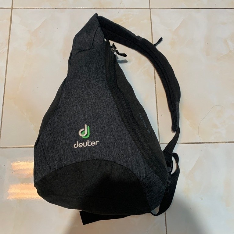 กระเป๋าสะพายข้าง Deuter Tommy 5