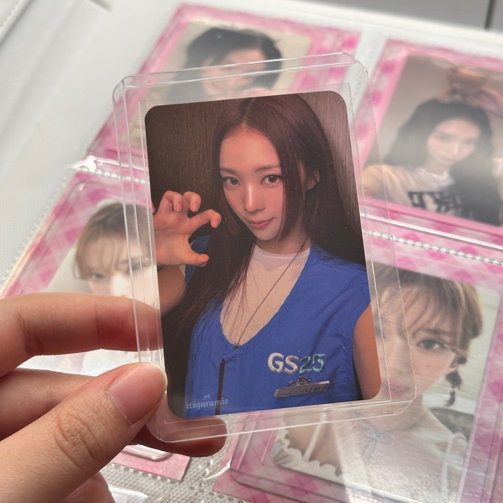 [READY] Photocard Official Narin Meovk Bite Now Album - pc POB GS25 - Anna Ella Gawon Sooin