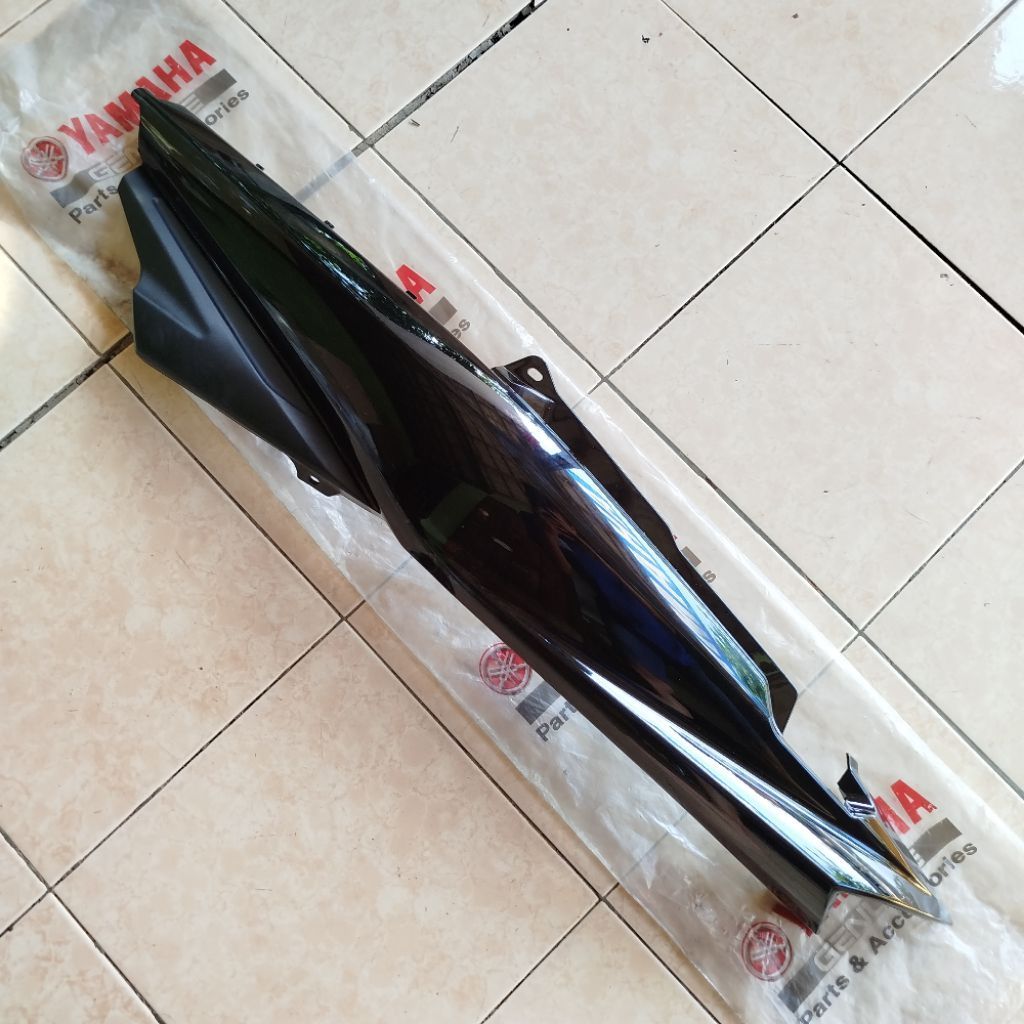 Original YGP 5D9-F1731-00-1X ฝาครอบด้านหลังซ้าย