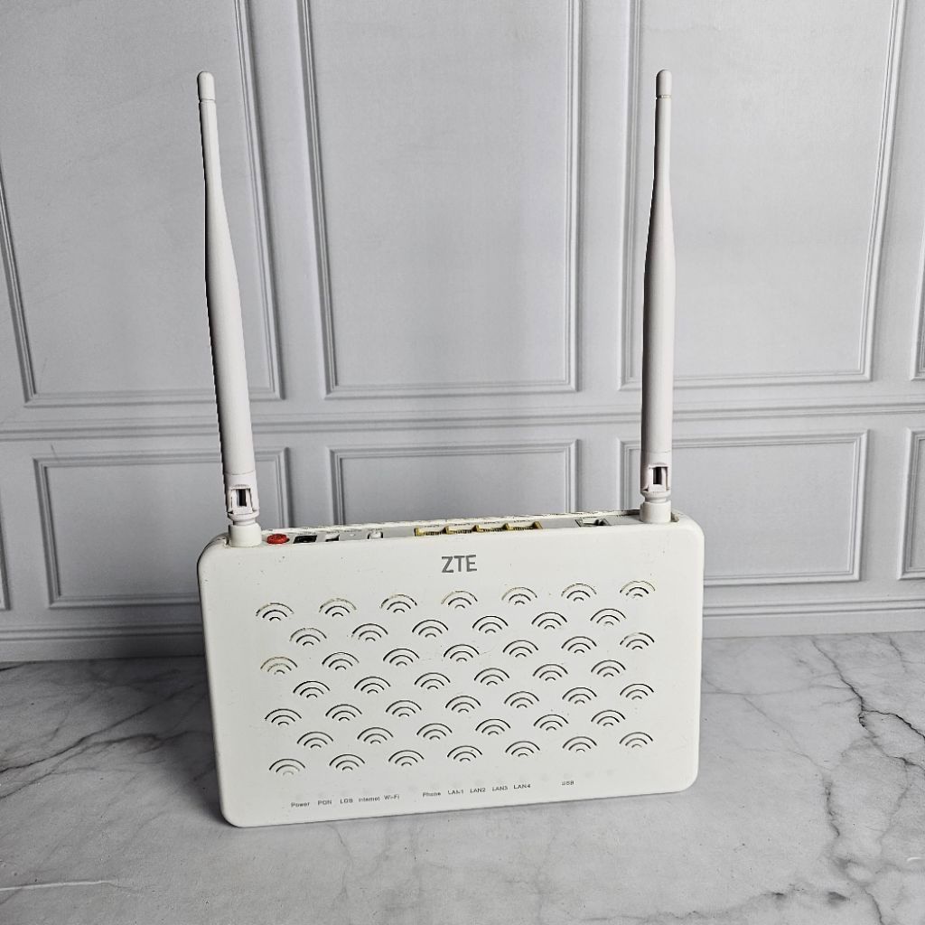 ZTE F623 GPON ONT ACCESS POINT GPON ONT