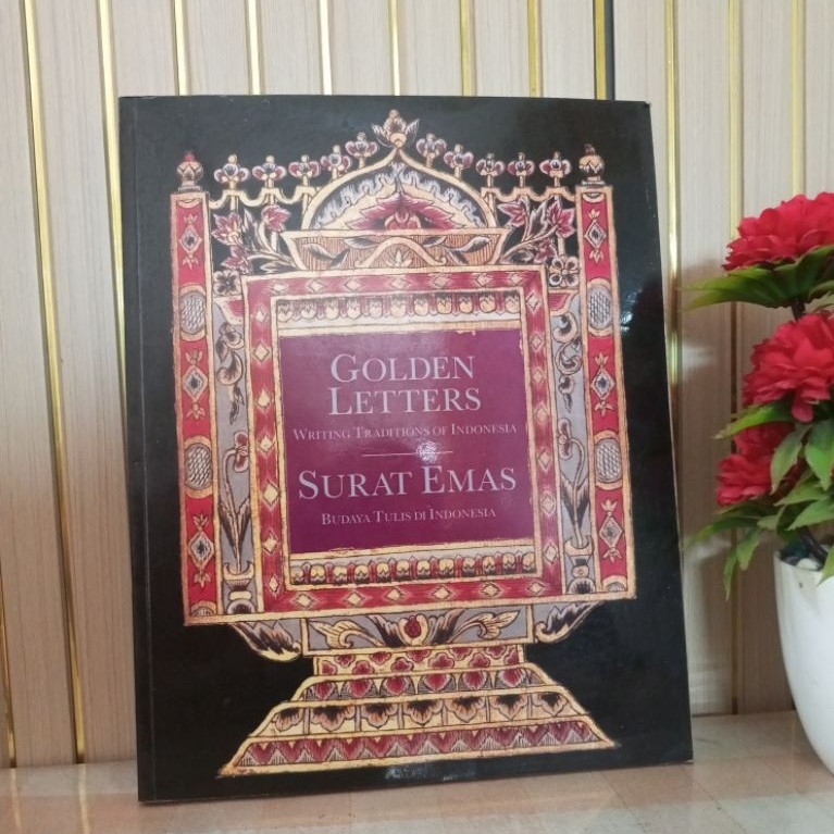 หนังสือต้นฉบับ - GOLDEN LETTERS, GOLD LETTERS, WRITING วัฒนธรรมในอินโดนีเซีย