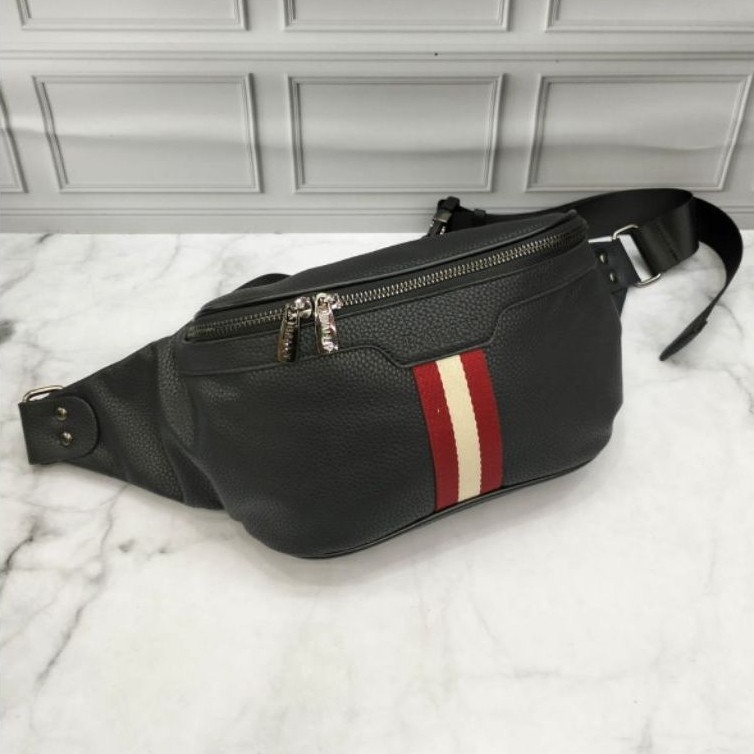 กระเป๋าเข็มขัด Bally กระเป๋าสะพายข้าง