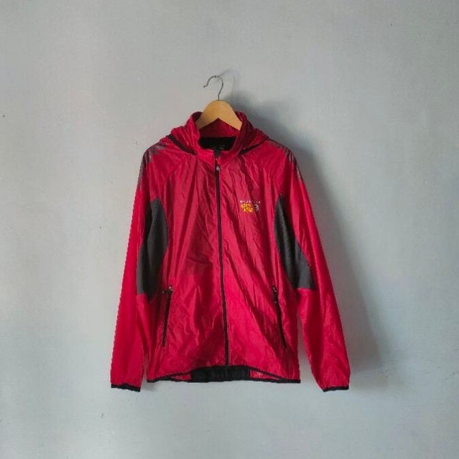 MOUNTAlN HARDWEAR Packable Waterproof Outdoor Running Jacket Size M มือสองดั้งเดิม