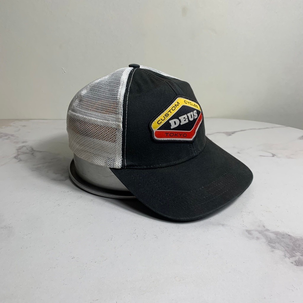 หมวก Deus ex Machina Trucker