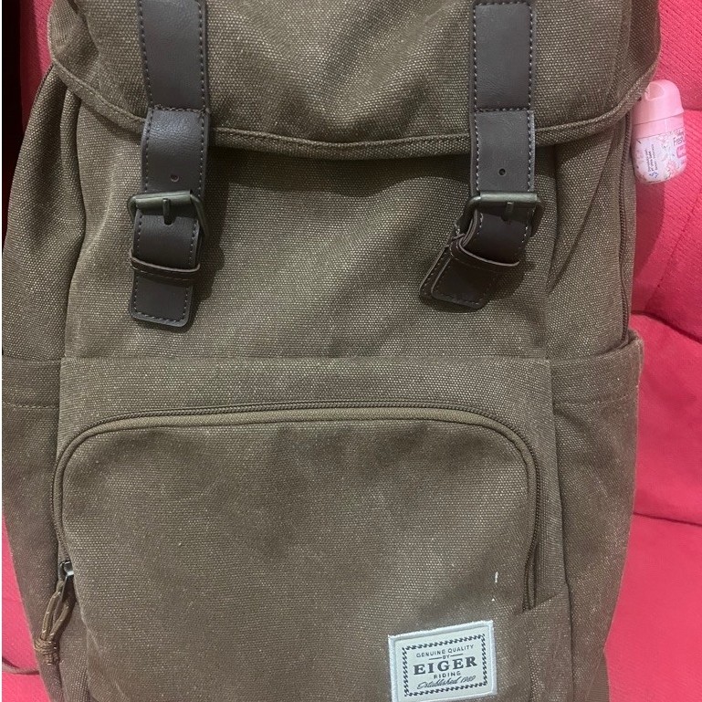 กระเป๋า PRELOVED EIGER
