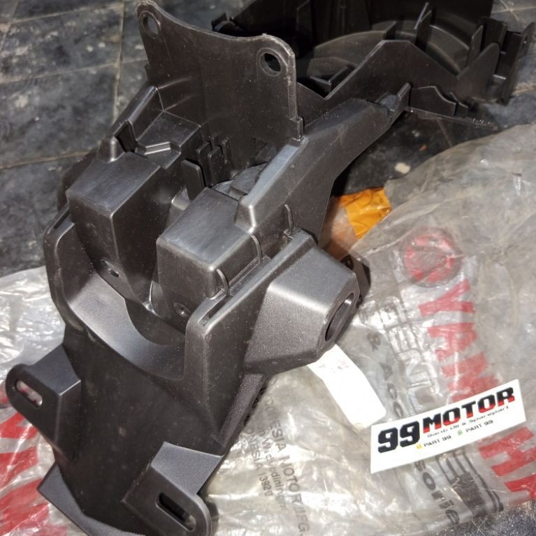 บังโคลนบังโคลนหลัง Yamaha bison 45P ดั้งเดิม