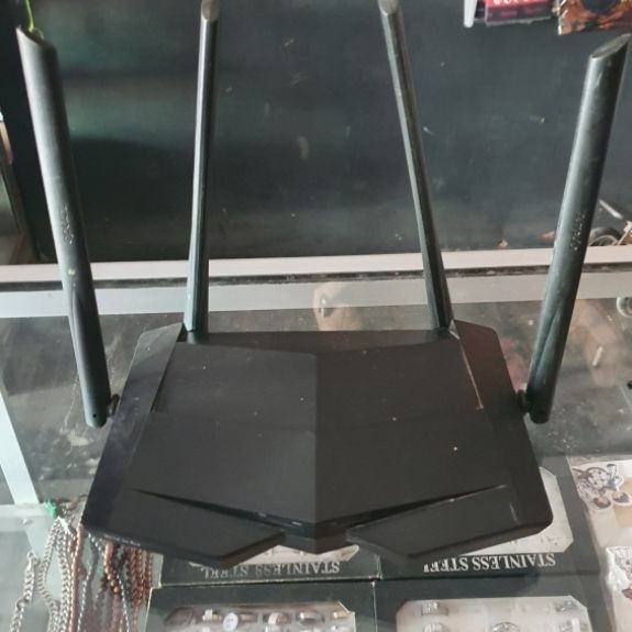 เต็นท์ดูอัลแบนด์ TENDA AC1200 AC10