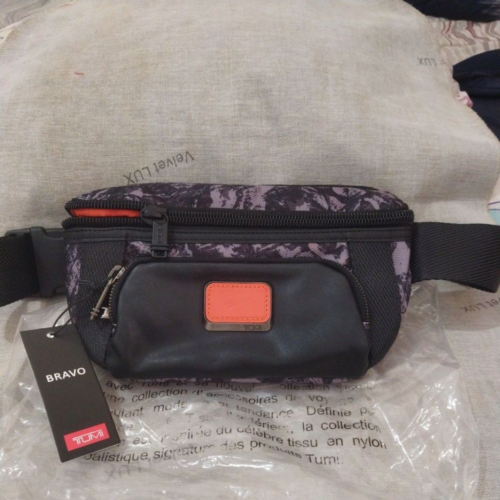 Tumi Alpha Bravo มือสอง