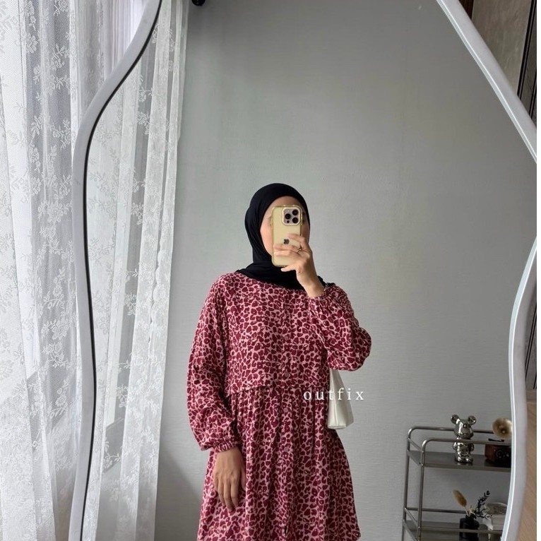 BAZAR OUTFIX DEFFECT Nnd TUNDELIA ADYRA