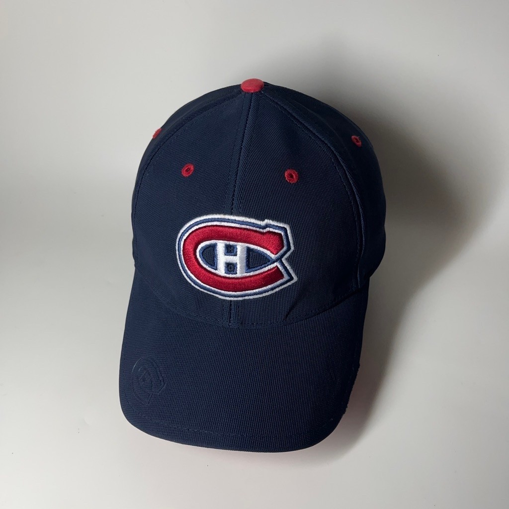 หมวก NHL Canadiens**