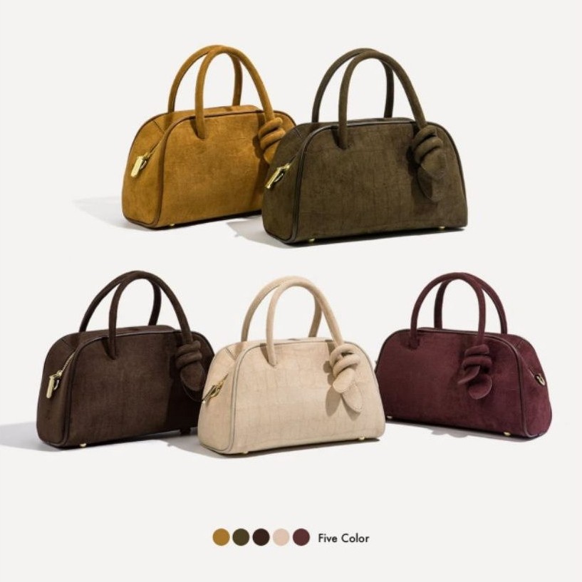 กระเป๋า Alaia by Jims Honey
