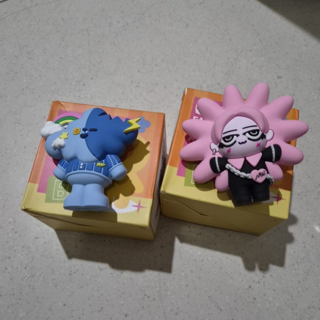 ไทย - SMYLE NEONA FANDOM CHARACTER ART ของเล่นฟิกเกอร์ MERCH GMMTV SKY WONGRAVEE ANI HIRUNKIT ORIGIN