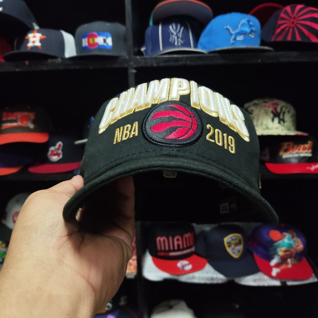 หมวก Newera Champion Toronto Raptors ดั้งเดิม