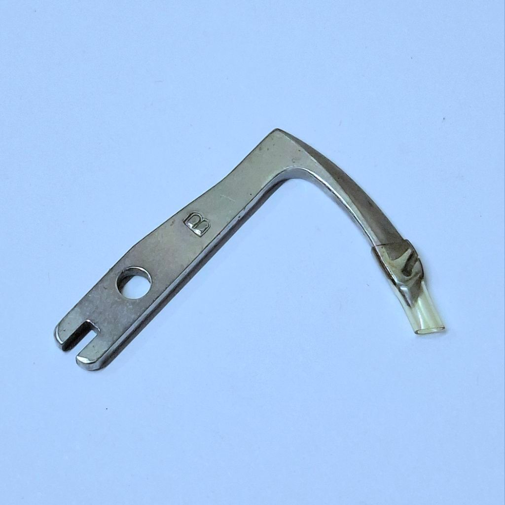 เมซิน โลเปอร์(101492-1801)จักรเย็บผ้าแต่งหน้า COOPER-B BROTHER,B925