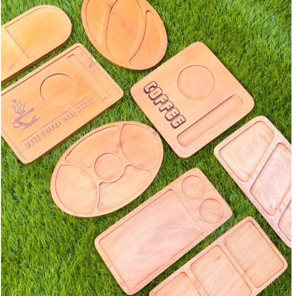 YUKA WOODEN BOARD TRAY