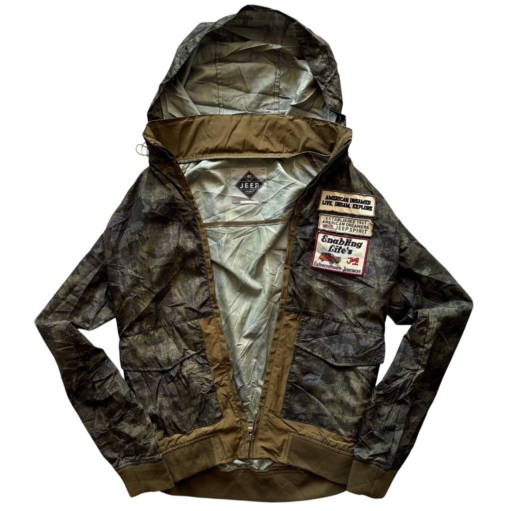 เสื้อแจ็คเก็ต Jeep Camo