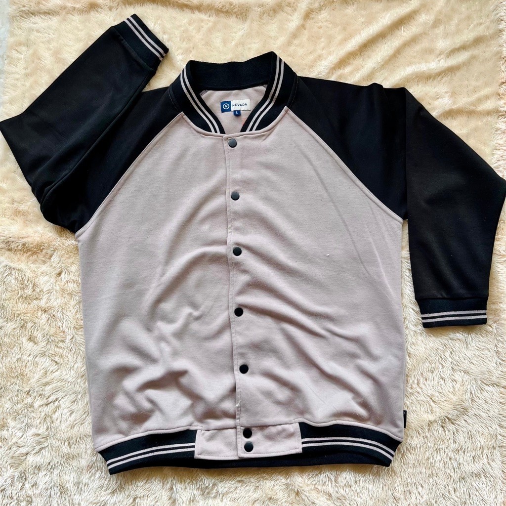 แจ็คเก็ต NEVADA VARSITY
