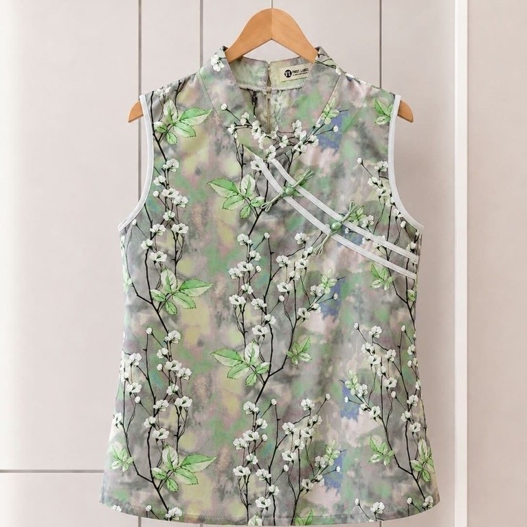 HUA NING TO/ CHEONGSAM /QIPAO TOP/เสื้อผ้าปีใหม่จีน