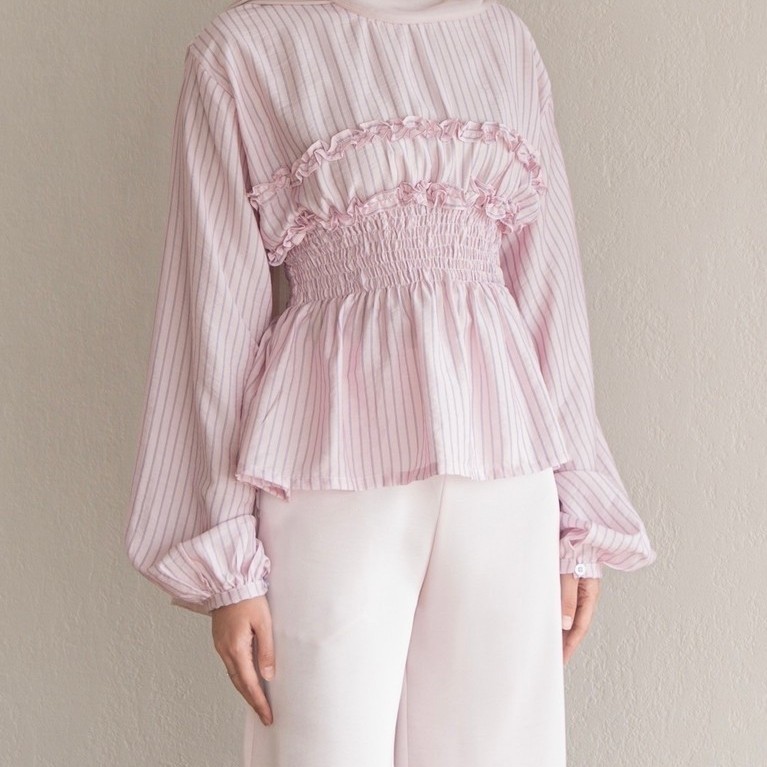 Fwdaily - Lyra Stripes Top (ผู้หญิง Ruffle Top - Striped Top - Hijab Womens Blouse - Stripes Blouse 